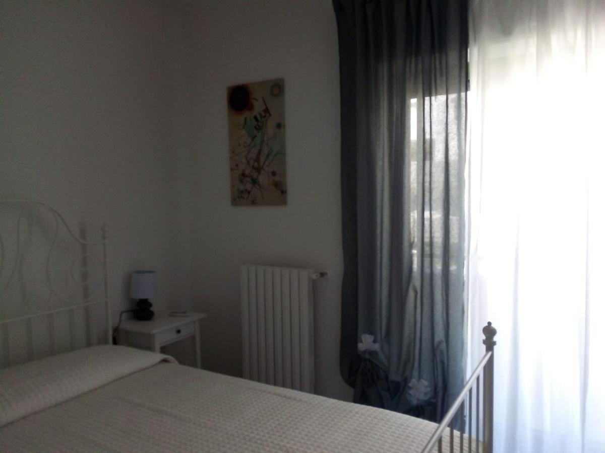 B&B Smile Монополи Екстериор снимка